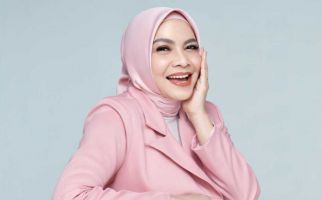 Mama Rieta, Ibunda Nagita Slavina Bagikan Rahasia Kulit Sehat dan Glowing - JPNN.com