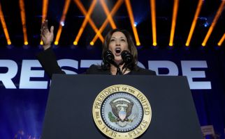 Dunia Hari Ini: Kamala Harris Resmi Jadi Kandidat Capres dari Partai Demokrat - JPNN.com