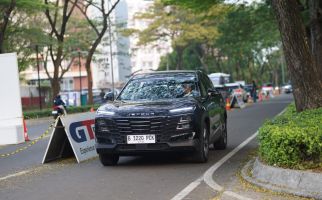 Menjajal Medium SUV Jetour Dashing di GIIAS 2024 - JPNN.com