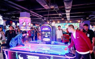 Raffi Ahmad Hadirkan Cow Play Cow Moo di Pluit Village Mall Jakarta - JPNN.com