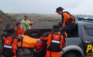 Kecelakaan Perahu di Cilacap, Satu Nelayan Meninggal Dunia - JPNN.com