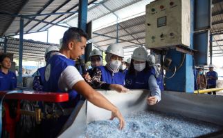 Aqua Pertegas Komitmen Inovasi Kemasan dan Optimalisasi Pengelolaan Sampah Plastik - JPNN.com