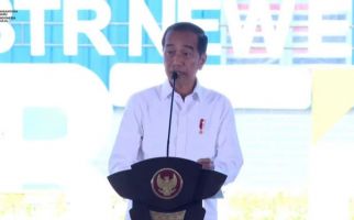 Jokowi: Rencana Membangun Ekosistem Besar EV Mulai Kelihatan Nyata - JPNN.com