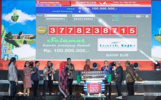 Nasabah bank bjb Dapat Ratusan Juta Rupiah pada Undian Simpeda di Pontianak - JPNN.com