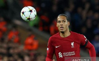 Virgil van Dijk Mengidolakan Ronaldinho - JPNN.com