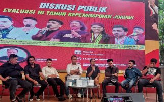 Diskusi 10 Tahun Kepemimpinan Jokowi, Demokrasi Sedang Tak Baik-baik Saja - JPNN.com