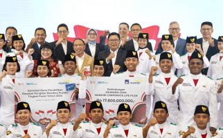 Bank Mandiri Berikan Apresiasi 76 Anggota Paskibraka Tingkat Pusat - JPNN.com