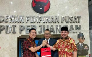 PDIP Resmi Dukung Ratu Dewa - Prima Salam Maju Pilkada Palembang 2024 - JPNN.com