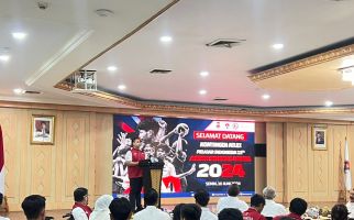 Raih Peringkat 2, Kontingen RI di ASEAN School Games 2024 Vietnam Disambut Menpora dengan Bangga - JPNN.com