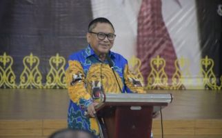 OSO Minta Mahasiswa Lulusan UnOSO Memperkaya Pengalaman - JPNN.com