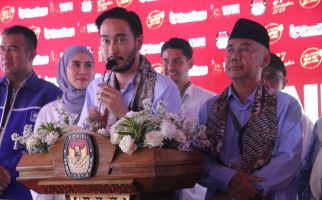 Diantar Raffi Ahmad-Nagita Slavina, Jeje Mantap Daftar Pilkada Bandung Barat - JPNN.com