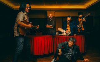 Zeke and The Popo Rilis Ulang Album Space In The Headlines - JPNN.com