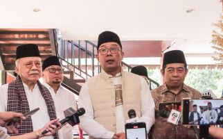 Ridwan Kamil Janji Carikan Tempat Tinggal untuk Warga Kampung Bayam - JPNN.com