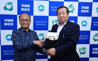 Bertemu Wali Kota Kishida Kazuo, Sekjen Kemnaker Bahas Peluang Kerja di Hokota Jepang - JPNN.com