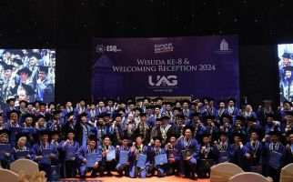 UAG Luluskan Sarjana Berkarakter, Siapkan Pemimpin Indonesia Emas 2045 - JPNN.com