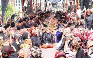 Ritual Sakral Ajun Arah Ditampilkan di Festival Lek Nagroi, Bentuk Pelestarian Tradisi - JPNN.com