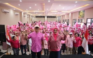 Rama-Shinta Luncurkan Warna Pink & Hashtag 'Tangsel Banget' di Pilkada 2024, Ini Maknanya - JPNN.com