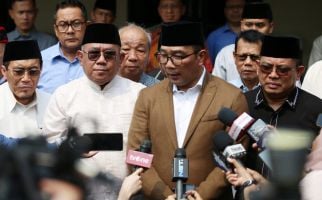 Ridwan Kamil Janji Menaikkan Penghasilan Pengurus RT dan RW di Jakarta - JPNN.com