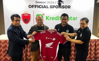 Dukung Sepak bola Indonesia, Kredit Pintar Jadi Sponsor PSM Makassar - JPNN.com