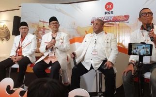 Di Momen Rakernas, Habib Aboe Memperkenalkan Aher sebagai Plh Presiden PKS - JPNN.com