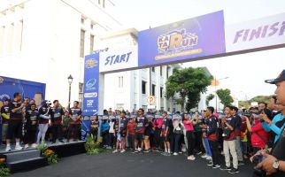 Karang Taruna Surabaya Gelar Fun Run, Ajak Masyarakat Jangan Golput di Pilkada 2024 - JPNN.com