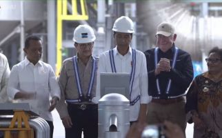 Bismillah, Jokowi Resmikan Produksi Smelter Freeport - JPNN.com