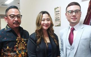 Dipolisikan Sahabat, Chikita Meidy Buka Suara  - JPNN.com