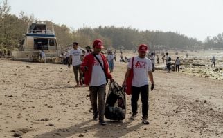 Komunitas Malu Dong & SRC Serahkan Bantuan 50 Teba Modern untuk Kota Denpasar - JPNN.com