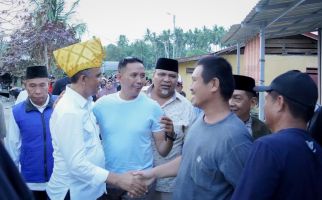 Petani Sibalaya Sambut Baik Program Berani Panen Raya Anwar Hafid - JPNN.com