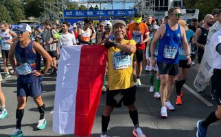 Berlari Sejauh 42,195 Km, Mukhamad Misbakhun jadi Finisher Berlin Marathon 2024 - JPNN.com