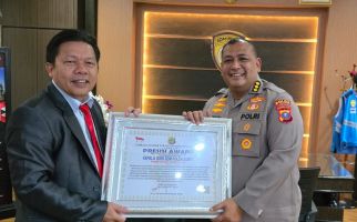 Lemkapi Anugerahi Biro SDM Polda Sumut Presisi Award - JPNN.com