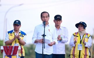 Presiden Jokowi Resmikan 27 Ruas Jalan Senilai Rp 737 Miliar di NTT - JPNN.com