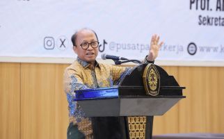 Sekjen Kemnaker Anwar Sanusi Ungkap 4 Strategi Tingkatkan Mutu Pelatihan Vokasi - JPNN.com