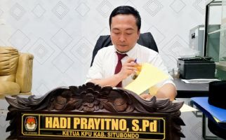 2 Peserta Pilkada Situbondo Dapat Fasilitas Baliho, Spanduk dan Umbul-umbul - JPNN.com