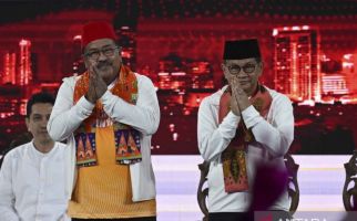 Pram-Si Doel Jungkal Ridwan Kamil dan Dharma di Pilgub Jakarta versi LSI - JPNN.com