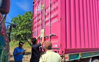 Bea Cukai Parepare Lepas Ekspor Tepung Rumput Laut ke Tiongkok, Sebegini Jumlahnya - JPNN.com