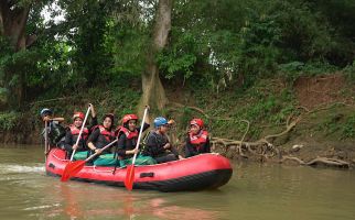 Warga Dukung Program Tri Soal Wisata Sungai Cikeas: Ekonomi Maju, Lingkungan Terjaga - JPNN.com