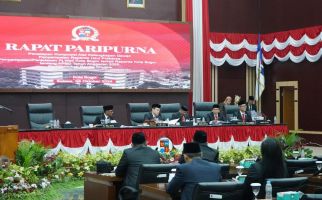 DPRD Kota Bogor Sahkan Perda Pemberian Insentif dan Kemudahan Investasi - JPNN.com