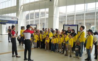 Lewat Program Edutrain, LRT Jabodebek Kenalkan Transportasi Publik kepada Anak-anak Hingga Komunitas - JPNN.com