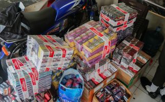 Lewat Operasi Macan Kemayoran, Bea Cukai & Pemda Amankan 4 Juta Batang Rokok Ilegal - JPNN.com