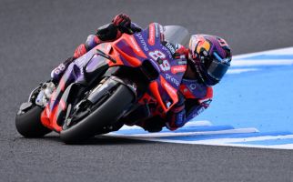 Hasil Sprint MotoGP Australia: Martin Juara, Marquez Gila, Ada Kecelakaan Besar - JPNN.com