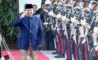 Prabowo Datangi Lokasi Pelantikan Presiden RI Ditemani Didit, Lalu Sambut Tamu Negara - JPNN.com