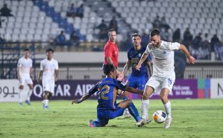 ACL 2: Pengakuan Pelatih Lion City Sailors FC Setelah Rebut 1 Poin Melawan Persib - JPNN.com