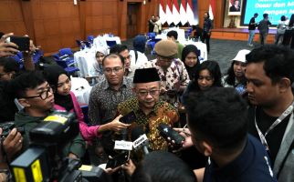 Mendikdasmen Abdul Mu'ti Bakal Mengevaluasi Penempatan Guru PPPK - JPNN.com