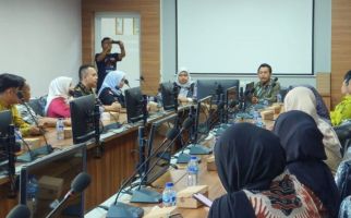 Kasus Guru Supriyani Dituduh Memukul Anak Polisi, KPAI Minta PGRI Tak Lakukan Diskriminasi - JPNN.com
