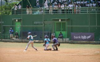 bank bjb Dukung Kejuaraan Nasional Baseball Softball Salman Al Farisi III - JPNN.com