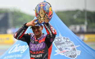 Marc Marquez Menyelamatkan Jorge Martin dari Malapetaka di Buriram - JPNN.com