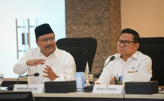 Lihat Ekspresi Cak Imin Bertemu Gus Ipul saat Kemensos-Kemenko Pemberdayaan Masyarakat Bersinergi - JPNN.com