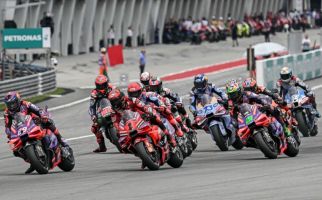 Hasil Sprint MotoGP Malaysia: Pecco Tumbang, Martin Menang - JPNN.com