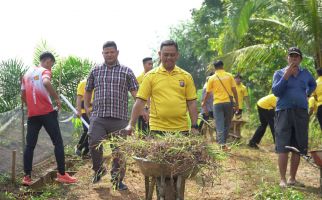 Polres Rohul Adakan Baksos dan Cooling System dalam Rangka HUT Humas Polri - JPNN.com